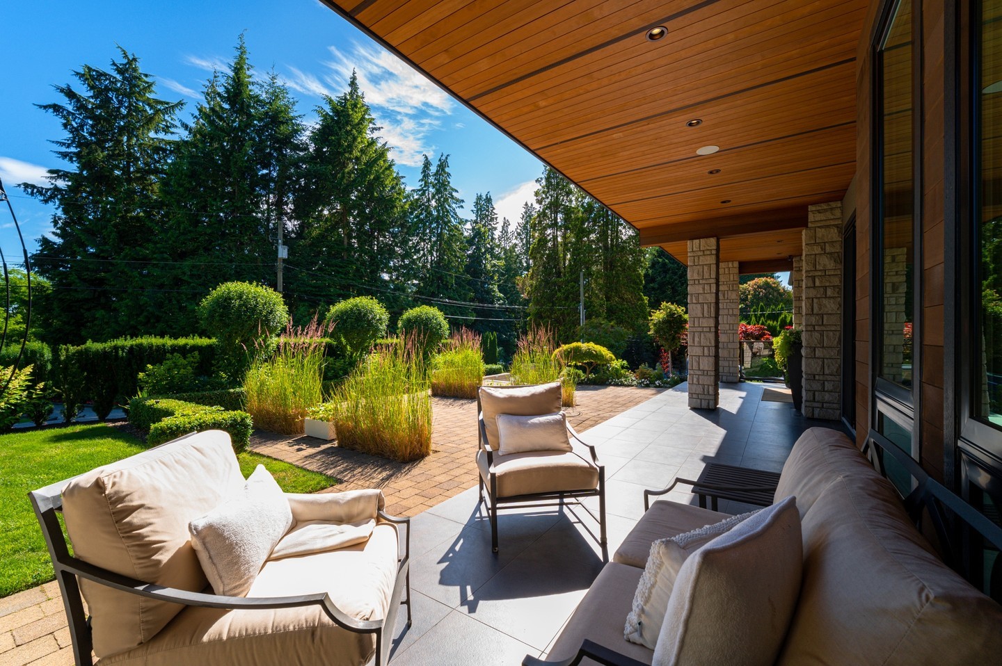 The perfect backyard for hot summer nights
